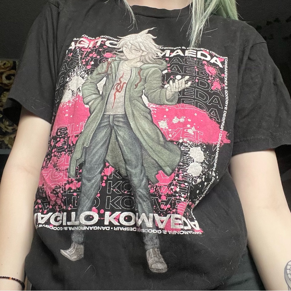 Daganronpa Nagito Kamaeda Hot Topic Graphic Tee